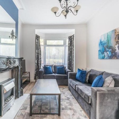 Cosy Home Near Port Of Hull Kingston upon Hull Bagian luar foto