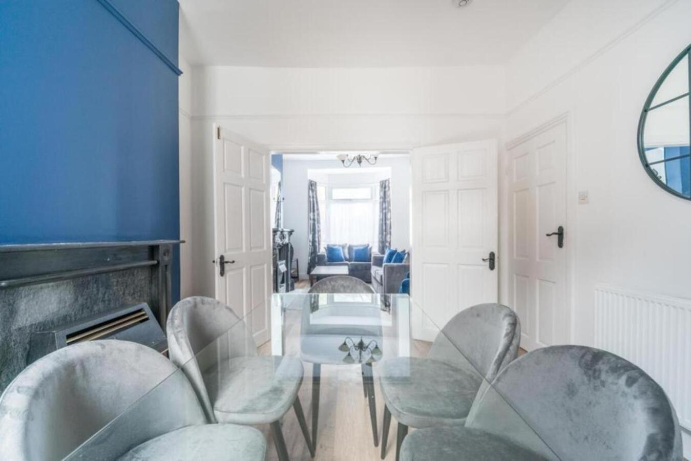 Cosy Home Near Port Of Hull Kingston upon Hull Bagian luar foto